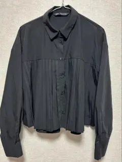 ZARA ブラック プリーツシャツ M