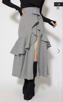 フリルスリットハイウエストスコートショートパンツ