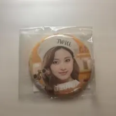 TWICE in Wonderland サナ 缶バッチ 新品 - メルカリ