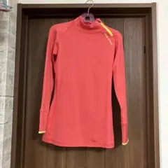 Under Armour ピンク 長袖シャツ ハイネック