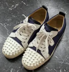Christian Louboutin スタッズ スニーカー　39サイズのサムネイル