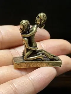 金属工芸 男女像 置物 オブジェ ミニフィギュア 真鍮製 子宝 春画