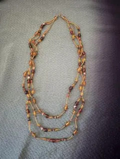 ブラウン系ビーズ多層ネックレス
