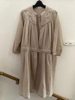 ダブルデイ　ベージュ ８、9分袖 チュニック