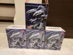 自分で獲得未開封品　Equal=Arts 青眼の白龍 　青眼の究極竜 4体セット