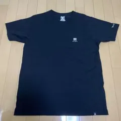 DC ブラック Tシャツ Mサイズ ポケット付き　メンズTシャツのサムネイル