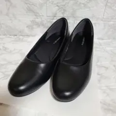 ブラック黒 シンプルパンプス 中ヒール　 fuwaraku　23.5㎝