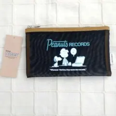 スヌーピー メッシュ製ポーチ 新品 タグ付き