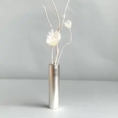 【未使用】銀箔 一輪挿し 花瓶 花器 花生け 花　フラワーベース　インテリアのサムネイル