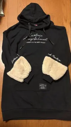 Lovetoxic パーカーワンピース 140