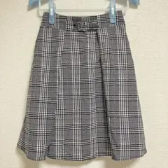 【未使用・美品】アメリエルマジェスティックレゴン　ブラック千鳥柄フレアスカートのサムネイル