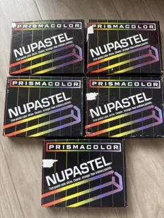 Prismacolor NUPASTEL & Sakura CRAY-PASのサムネイル