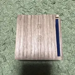 コレクションなどに銅の浮彫りの女性像 木製ケース入り