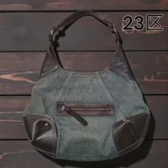 Item thumbnail for item d18299a8-cef6-4600-96c2-d6661ac62c0a