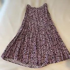 H&M 花柄フレアスカート