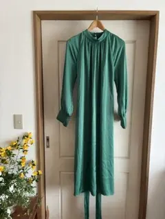 H&M グリーン 長袖 ワンピース リボン付き