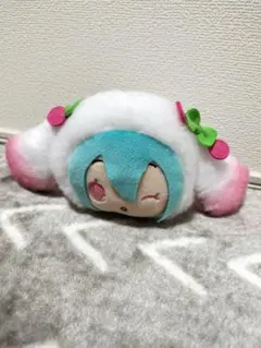 【★まとめ買い割引対象★】初音ミク×シナモロール　寝そべりぬいぐるみ　桜Ver.