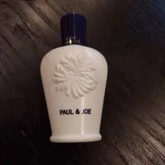 ポール&ジョー スムージング ファンデーションプライマー 001