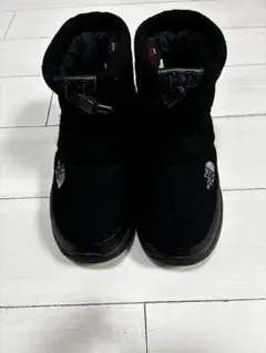 THE NORTH FACE ボアブーツのサムネイル