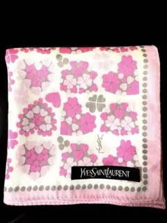 【未使用】イヴ・サンローラン 大判 ピンク ハート ハンカチ