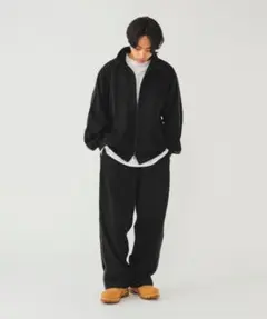 BEAMS クレイジー トラックジャケット　トラックパンツ　セットアップのサムネイル