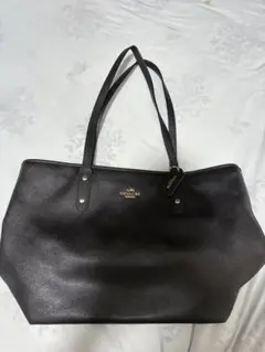 COACH 黒 レザートートバッグ　肩掛け可　A4サイズOK