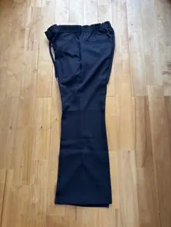 GU 黒 フレアスラックス Mサイズ ウエストゴム