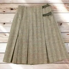 Item thumbnail for item 6c6a33ad-f7ce-46db-99f8-97e7ae4d6fdd