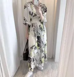 【未使用品】韓国ブランド タイダイ柄 ウエスト総ゴム ロングワンピース M