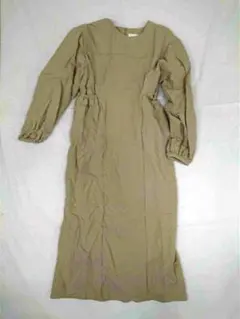 & カプリシューレマージュ ギャザーポケット長袖ロングワンピース　PS　ベージュ