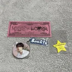 TXT ボムギュ　アクリルチャーム、缶バッチ落下物ルザラバ札、星⭐️