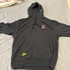 NIKE パーカー ブラック マルチカラーロゴ刺繍
