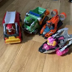 パウ・パトロール マイティ　ベーシックビークル　セット　希少