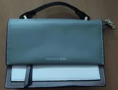 ショルダーバッグのサムネイル