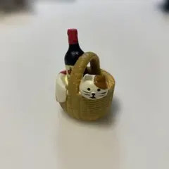 DECOLE デコレ　コンコンブル　子猫とワイン