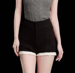 パンツ ANDWANG Ballet Button Frill Shorts andwang Ballet Button Frill Shorts ブラックM - メルカリ