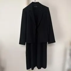 東京いぎん　ブラック ワンピーススーツ サイズ11号