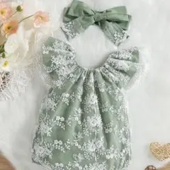 グリーン 花柄刺繍 ロンパースのサムネイル