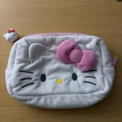 韓国ダイソー ハローキティポーチ
