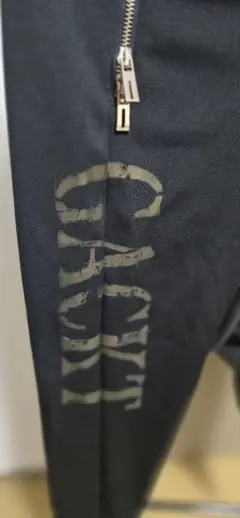 Item thumbnail for item e8115041-4ef5-4808-bb5b-98b4f59e318f