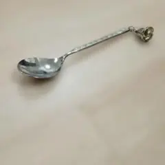 Item thumbnail for item 3141e2fb-c8f9-421a-b56c-b1490b782102