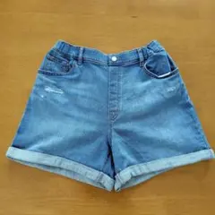 ユニクロ ライトブルー ダメージ加工 デニムショートパンツ サイズ160