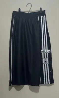 adidas 合成皮革 ロングスカート ブラック