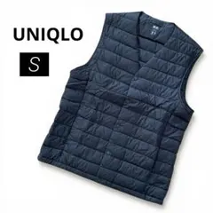美品　ユニクロ　ウルトラライトダウンベスト　ブラック　Vネック　メンズS