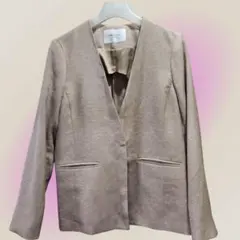 ノーカラージャケット　ベージュ　背抜き　春夏