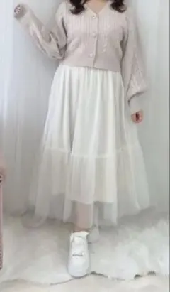 新品　エブリン　チュールロングスカート