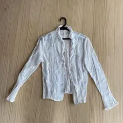 ホワイトフリル長袖シャツ