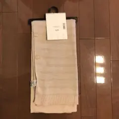 ☆新品・未使用☆ GU カシミヤタッチニットケープ