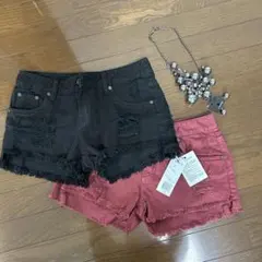 Gimlet ショートパンツ２枚と装飾品のサムネイル