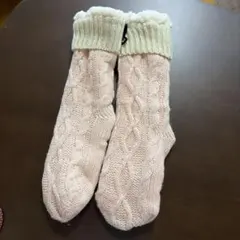 JANE AND BLEECKER ケーブルニット ルームソックス